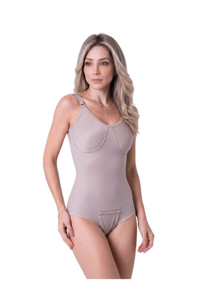Faja Corta con Tirantes, Cerrada